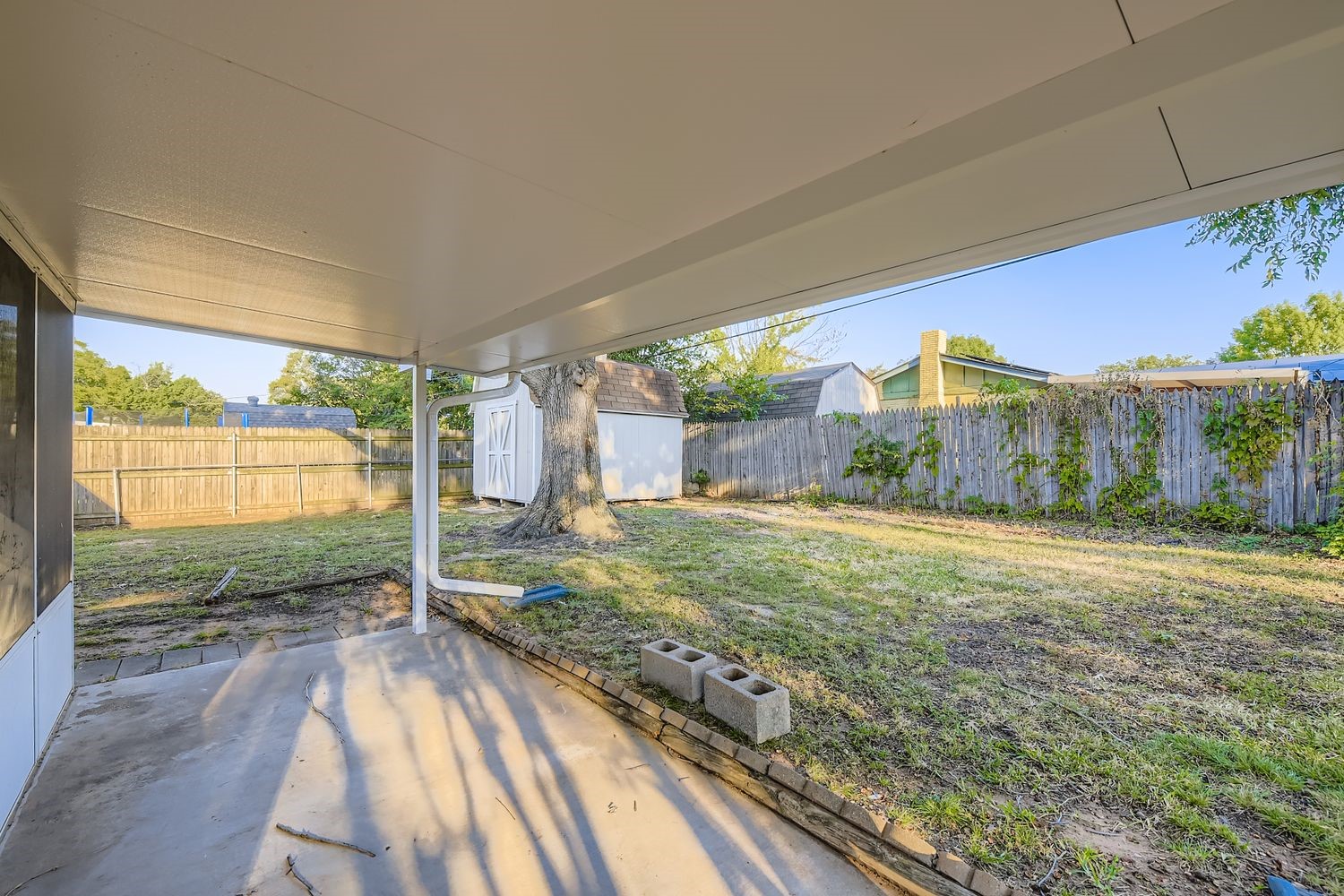 420 Bedford Court W
