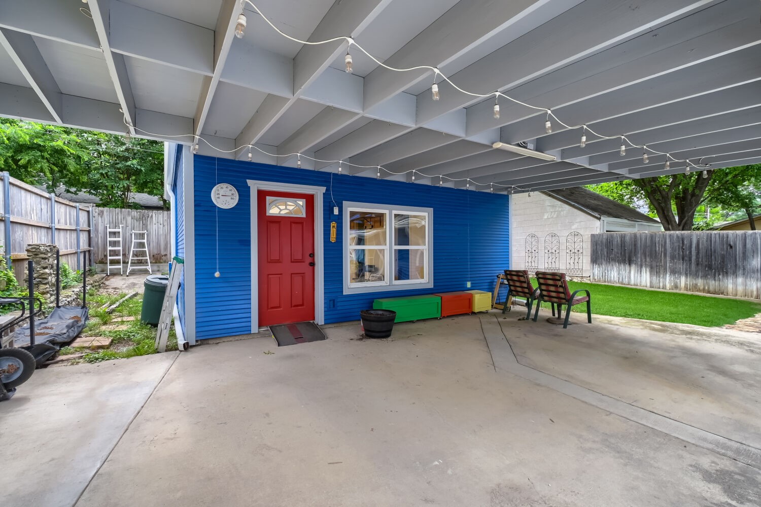 2306 Western Avenue