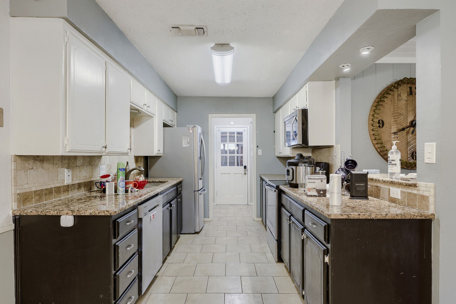8437 Glenann Drive