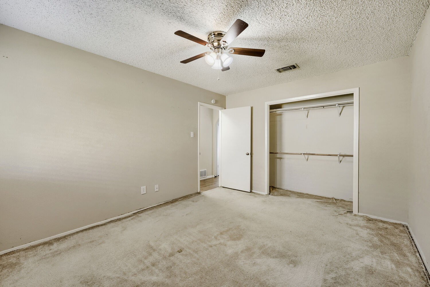 8437 Glenann Drive