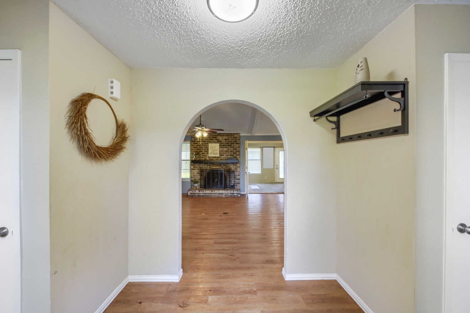 8437 Glenann Drive