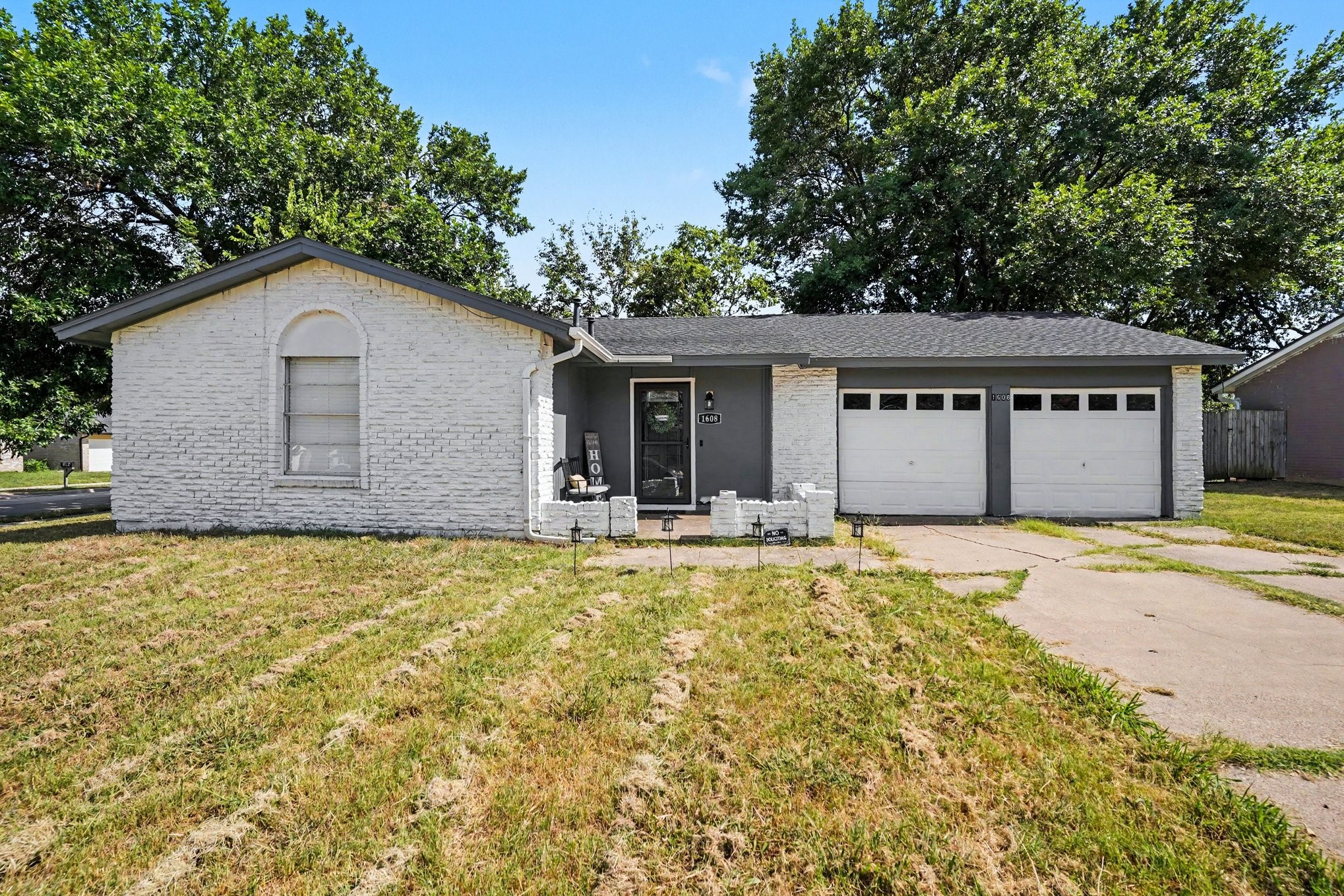 1608 Natches Drive