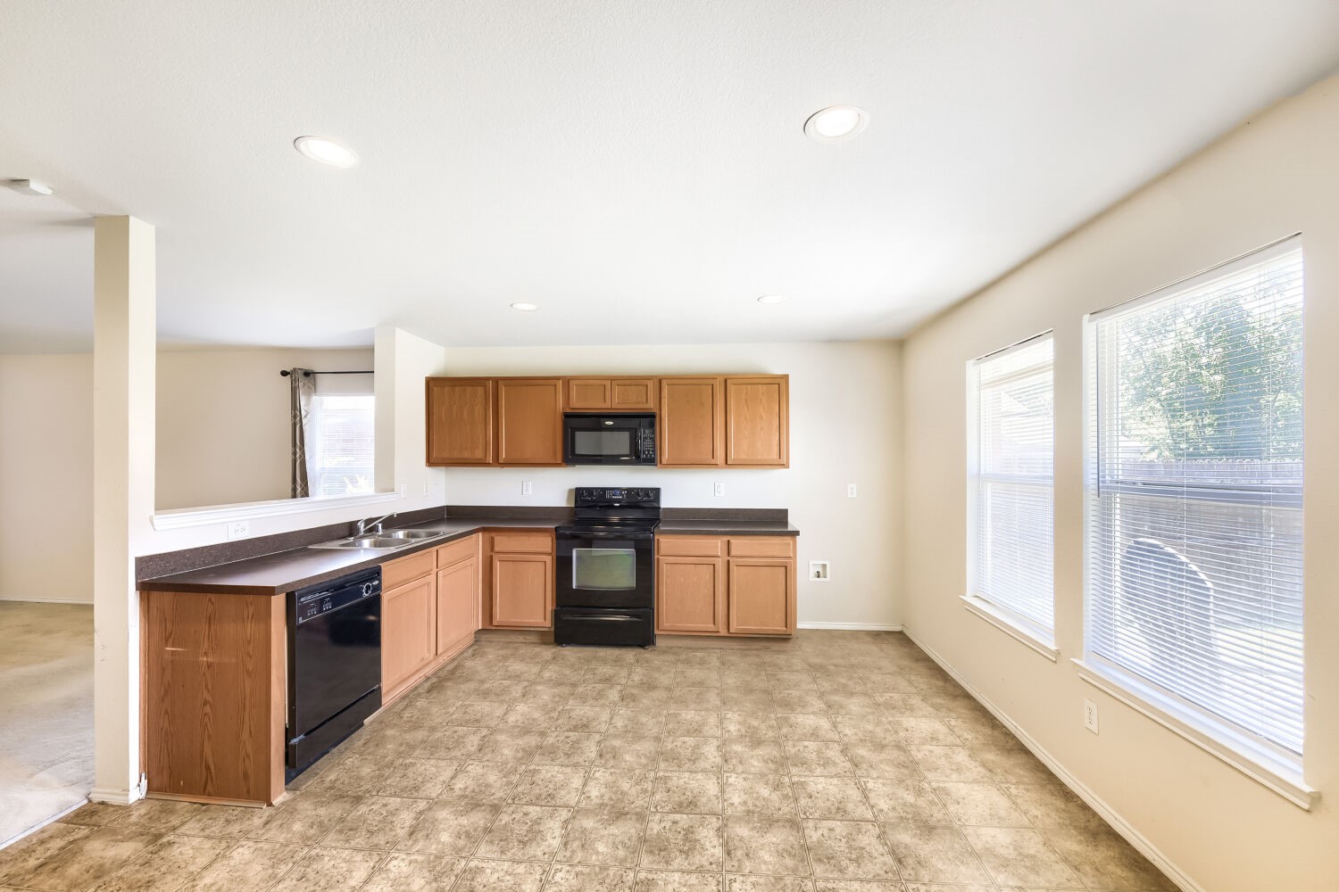 16909 Fenwick Court
