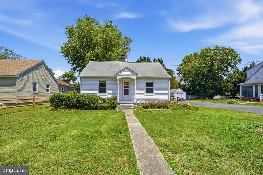 4003 MAIN STREET