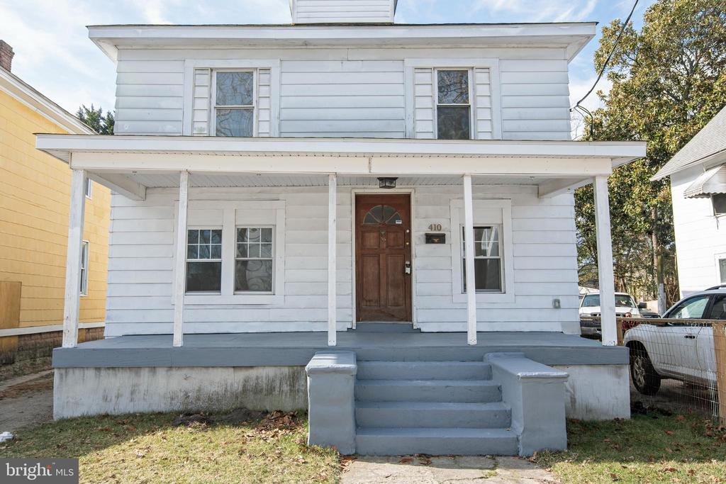 410 ELIZABETH STREET