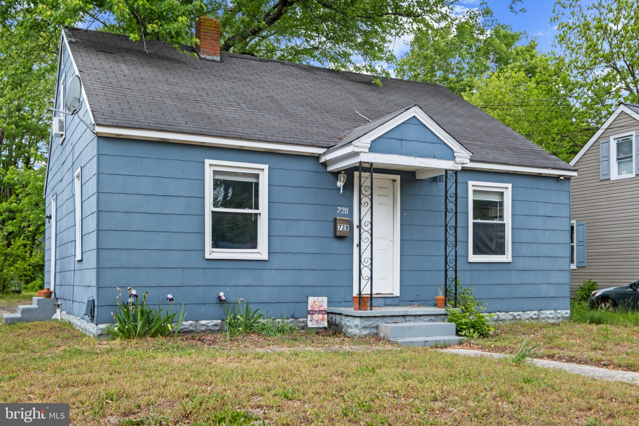 728 JACKSON STREET