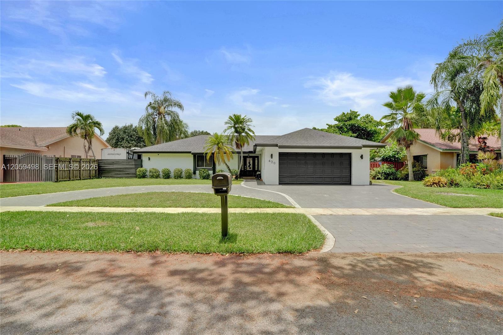 620 SW 100th Ave