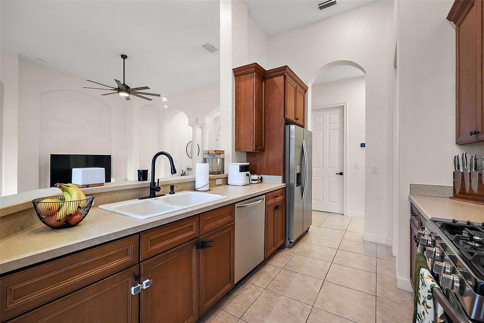 9930 SANTA BARBARA CT
