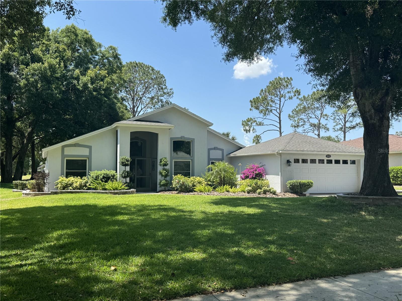 5533 GROVE MNR