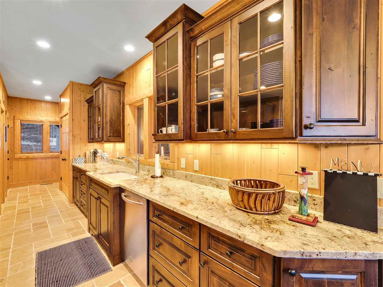 6222 Lake Grove Road