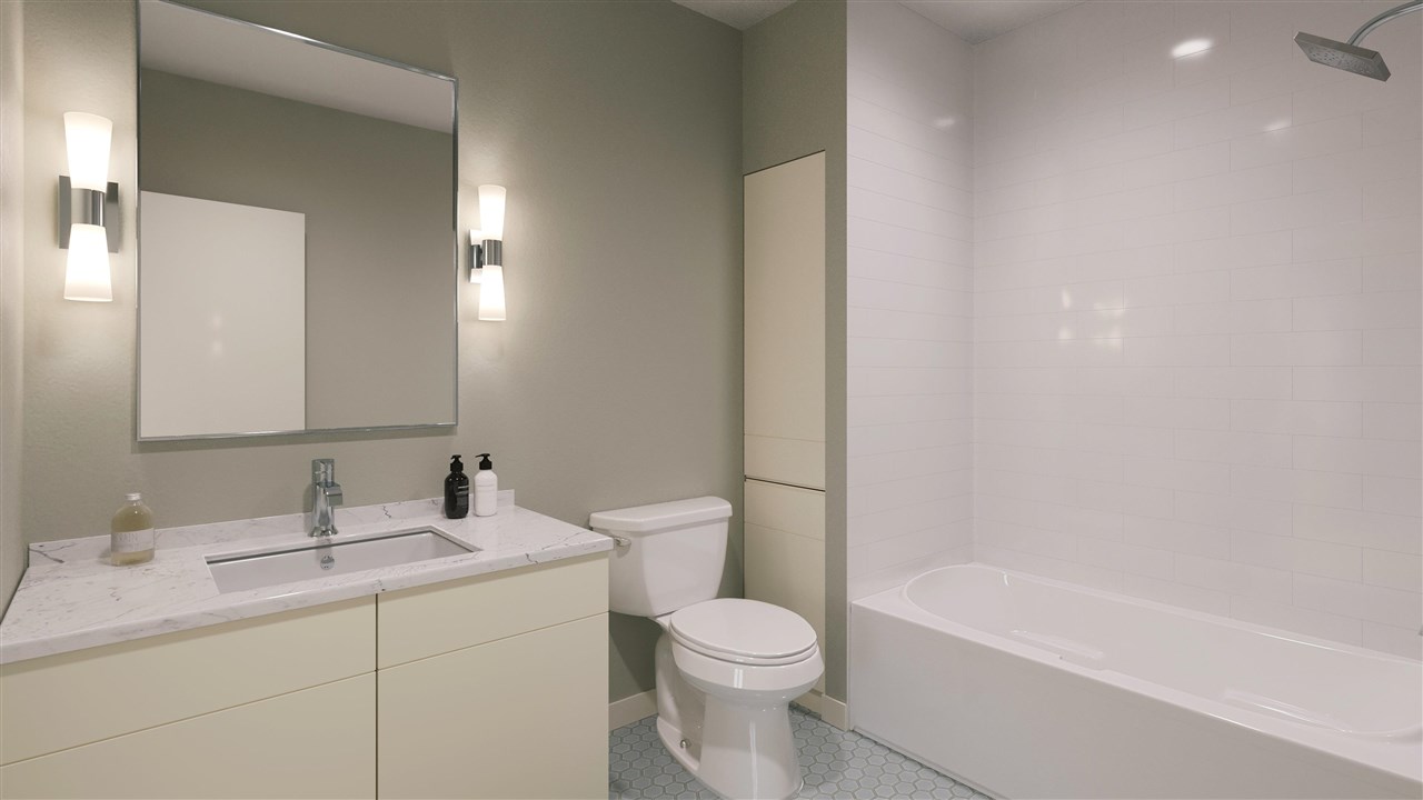 04036 N M-75 Highway Unit: 2