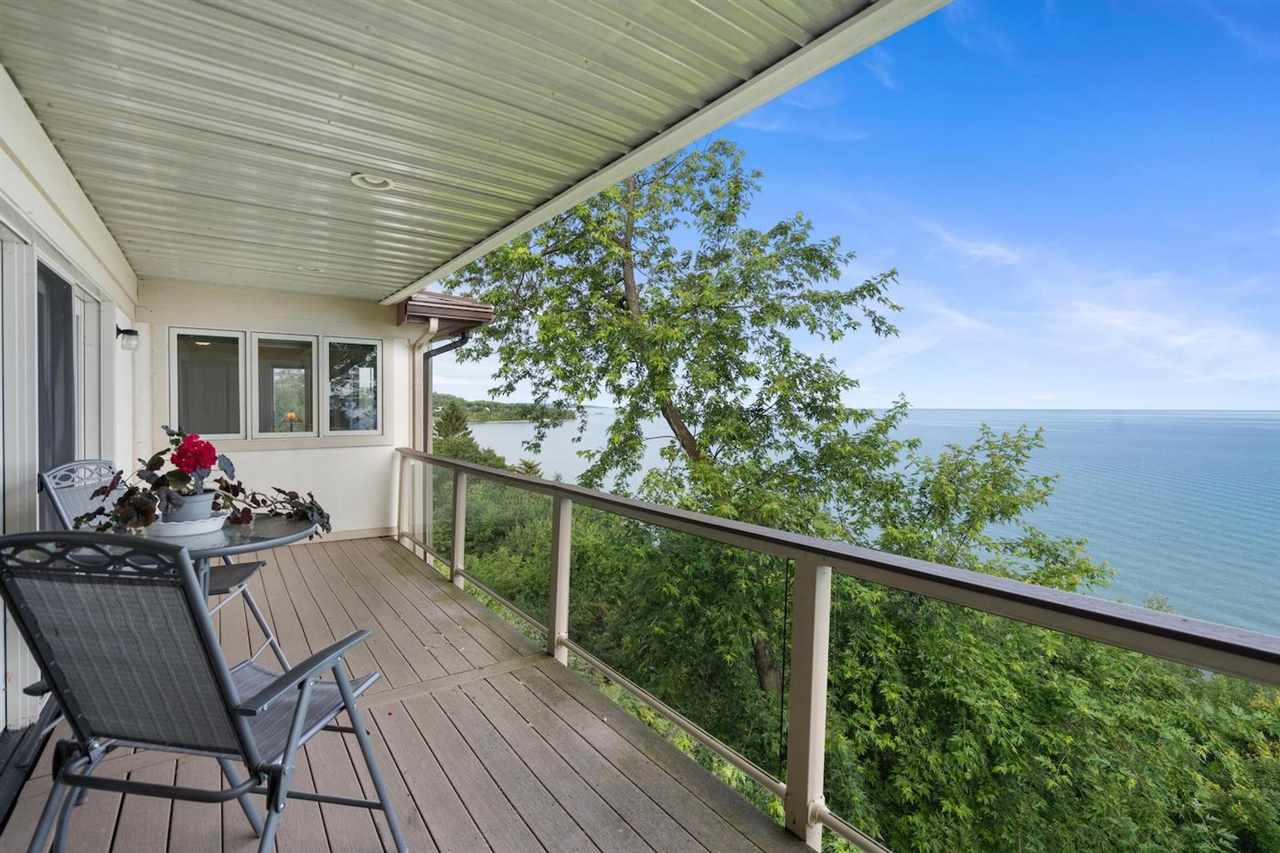 1142 Charlevoix Avenue Unit: 6