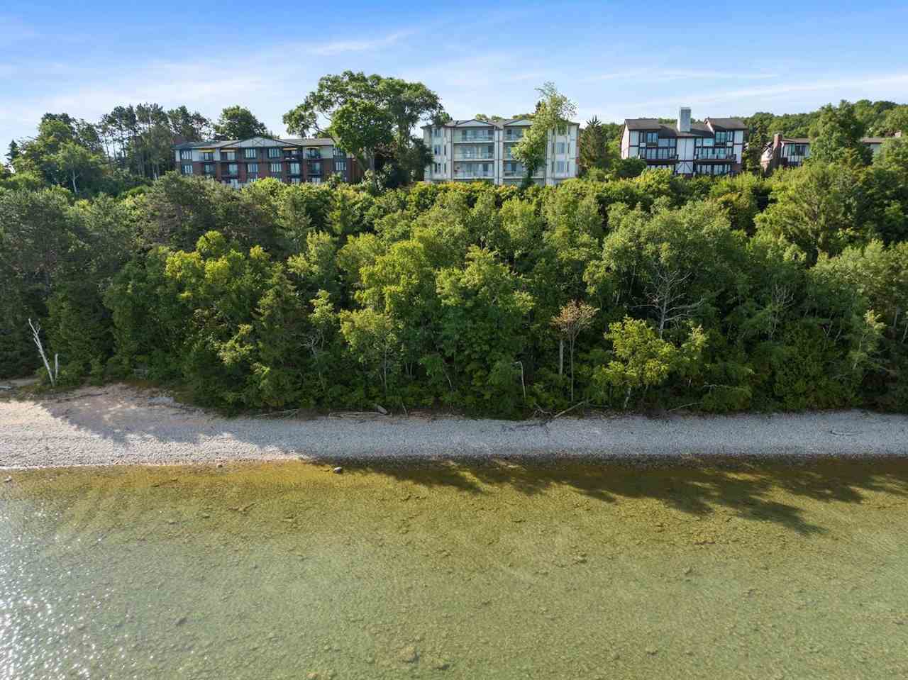 1142 Charlevoix Avenue Unit: 6