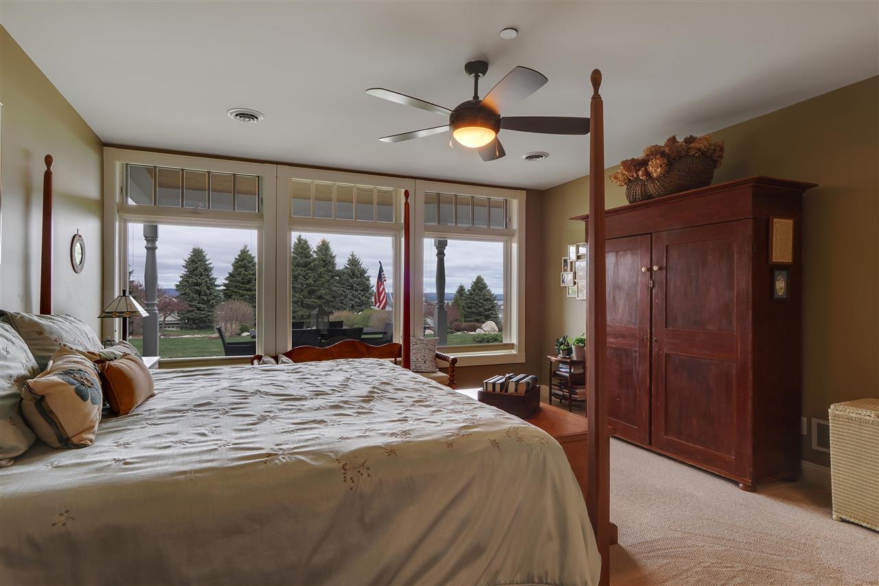 820 Maple Leaf Lane Unit: 18