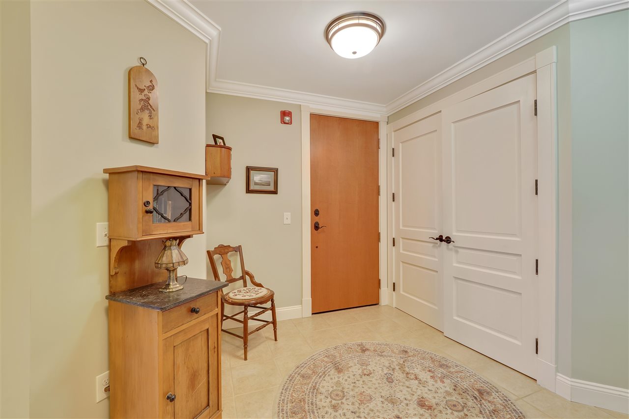 820 Maple Leaf Lane Unit: 18