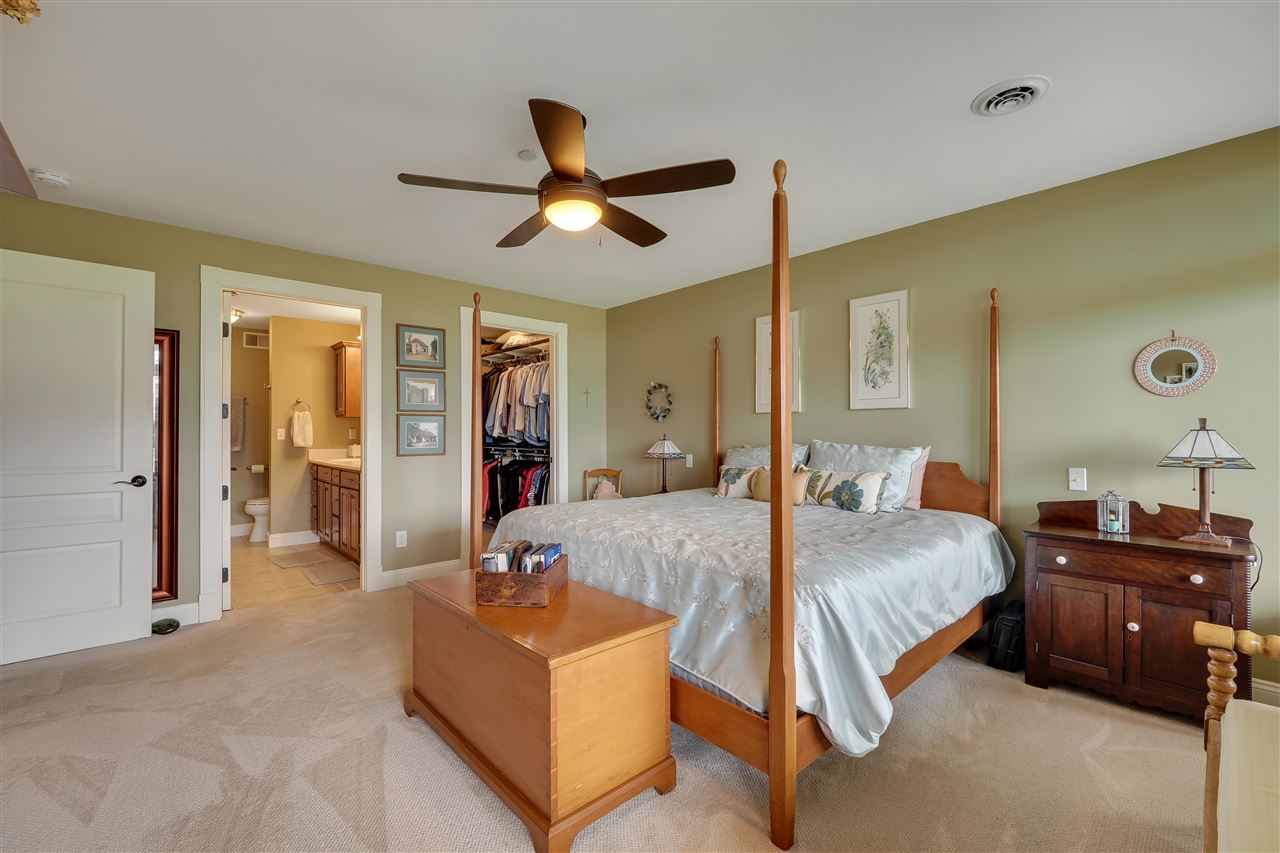 820 Maple Leaf Lane Unit: 18