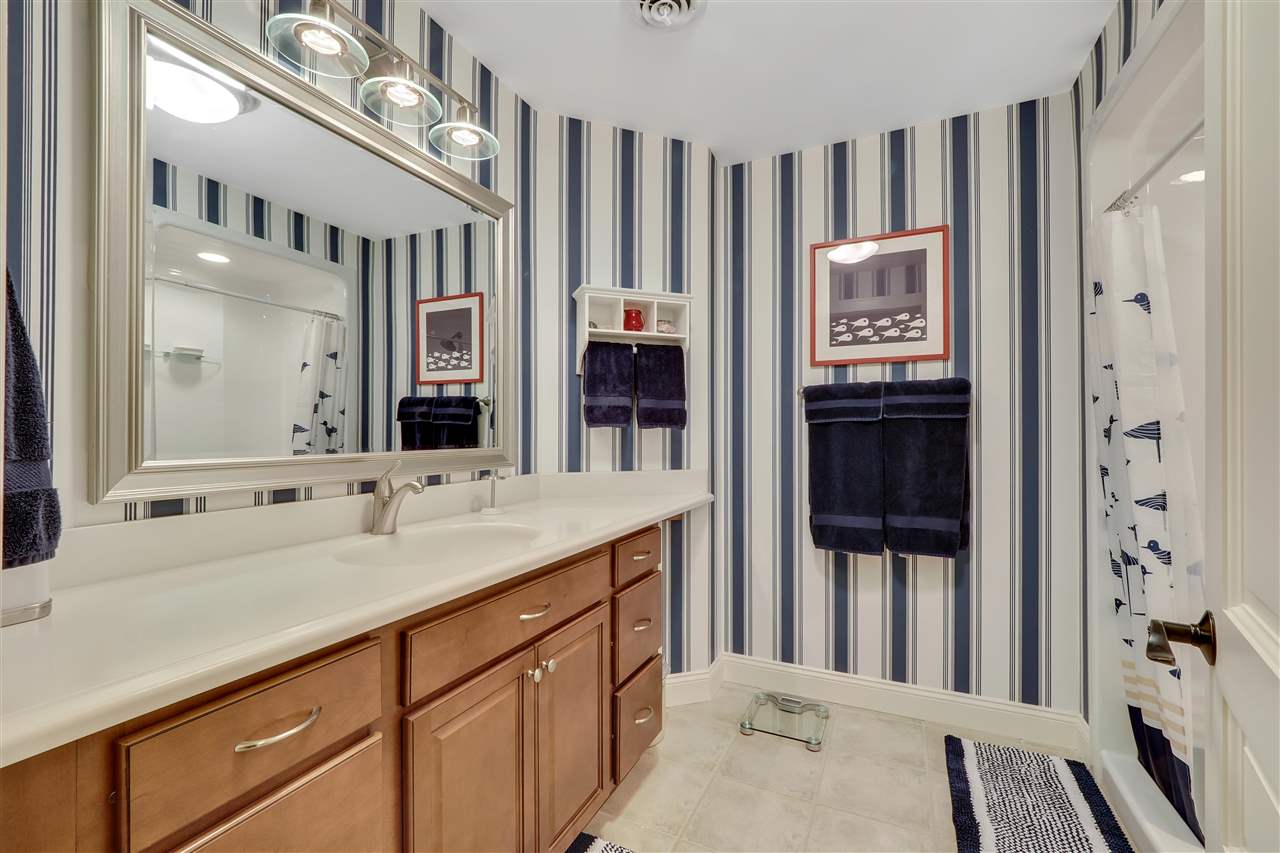 820 Maple Leaf Lane Unit: 18