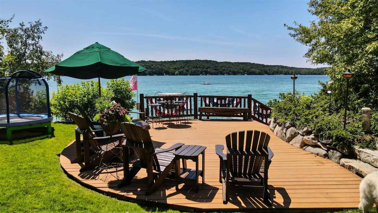 4244 Lake Grove Road