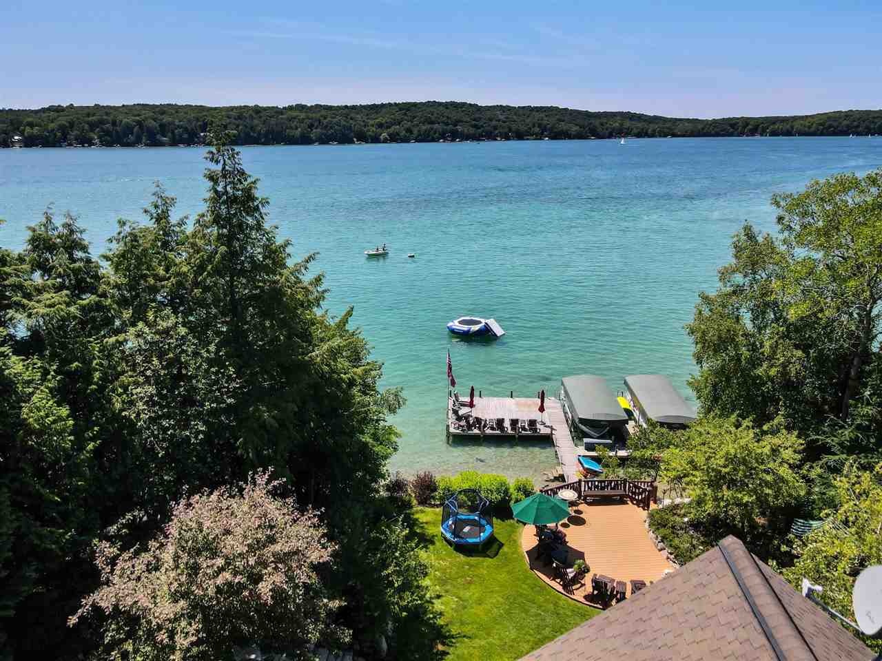 4244 Lake Grove Road