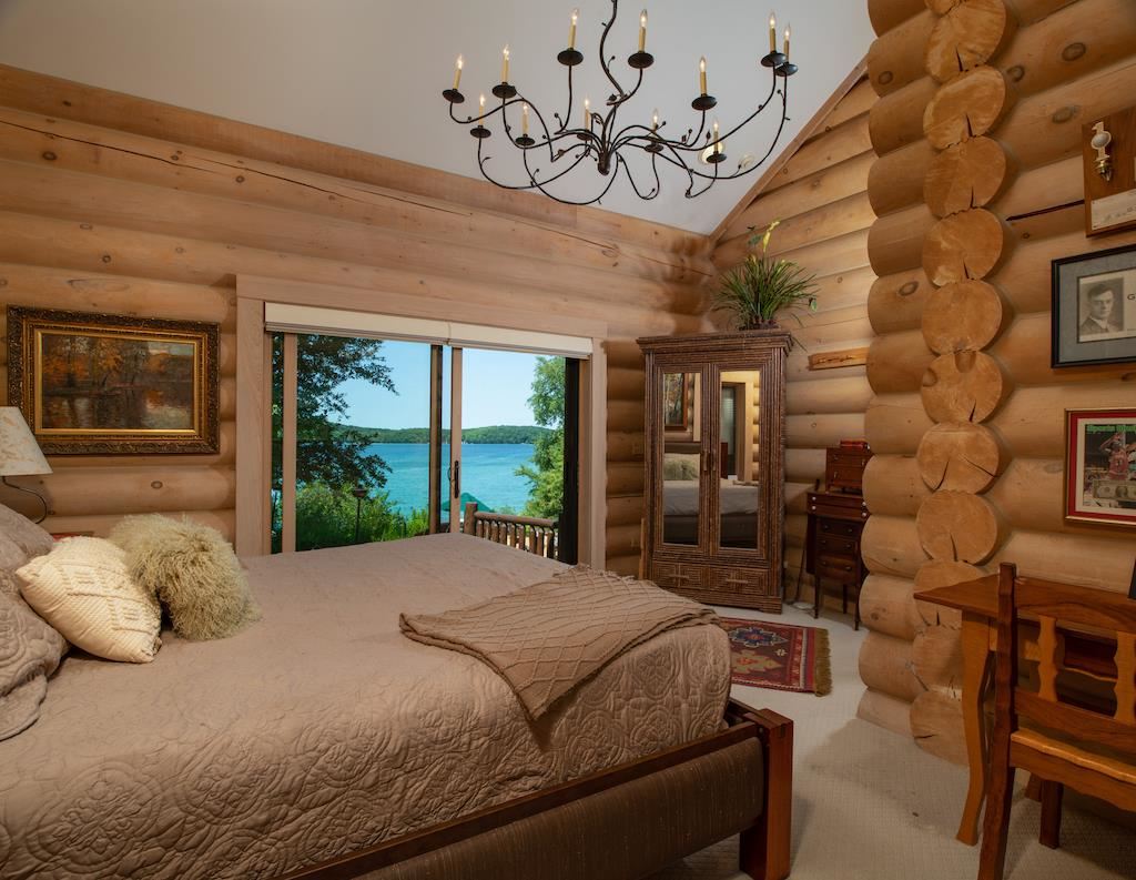 4244 Lake Grove Road