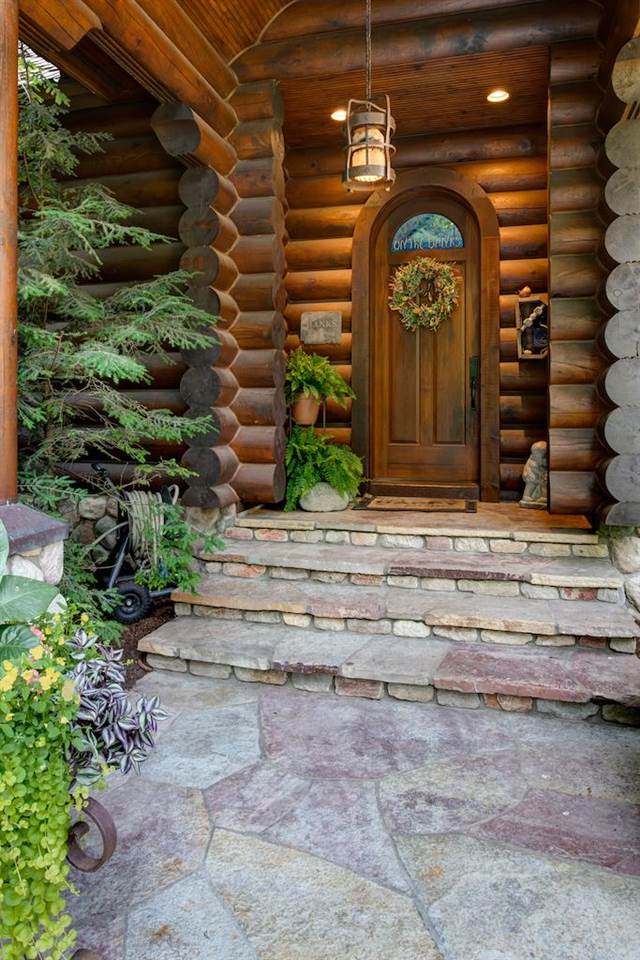 4244 Lake Grove Road