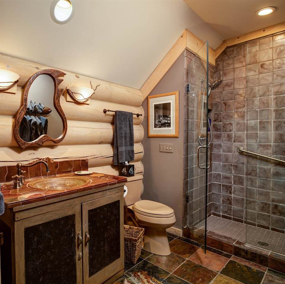 4244 Lake Grove Road