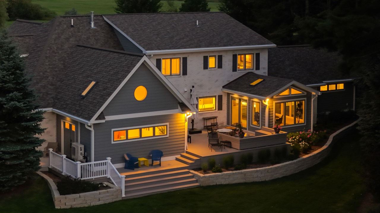 11849 N Stonebridge Drive