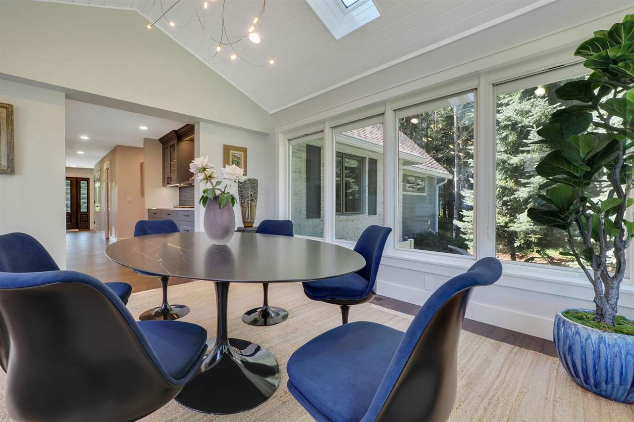 11849 N Stonebridge Drive