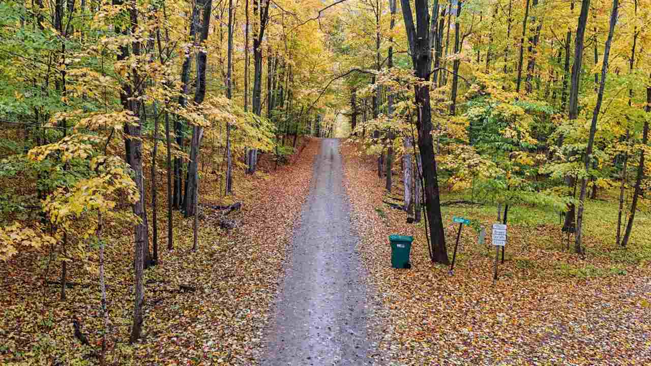 7100 Meadowoods Lane