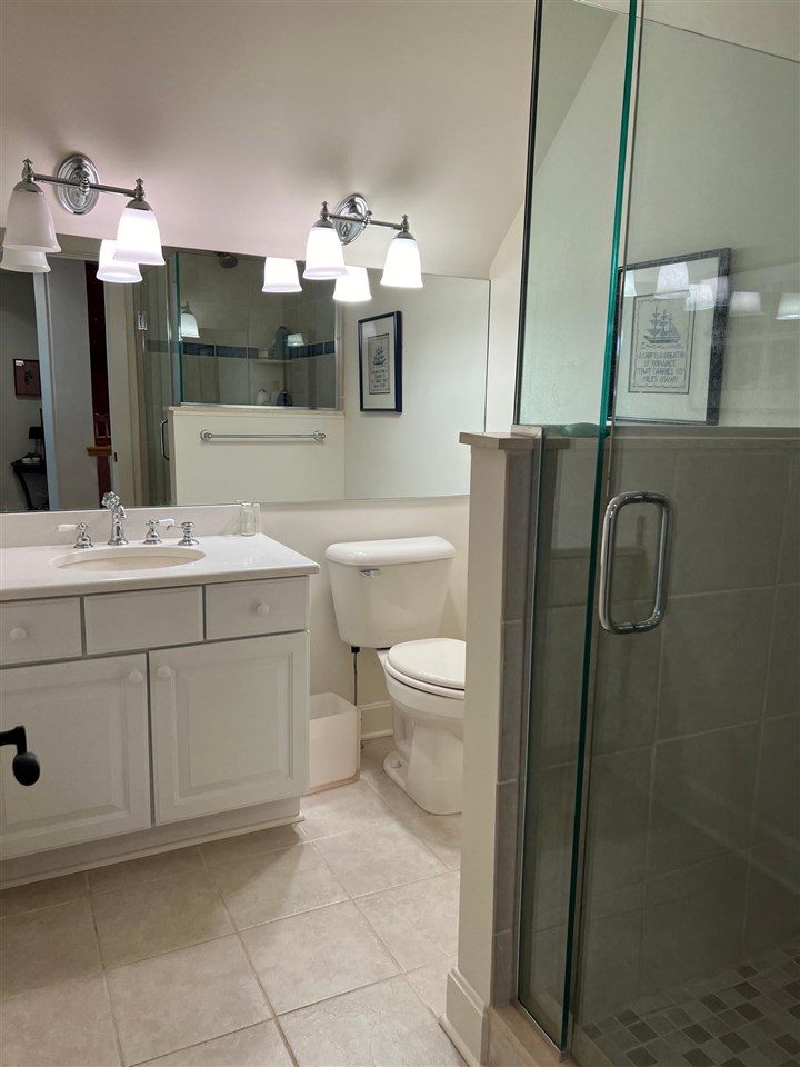 1807 North Shore Drive