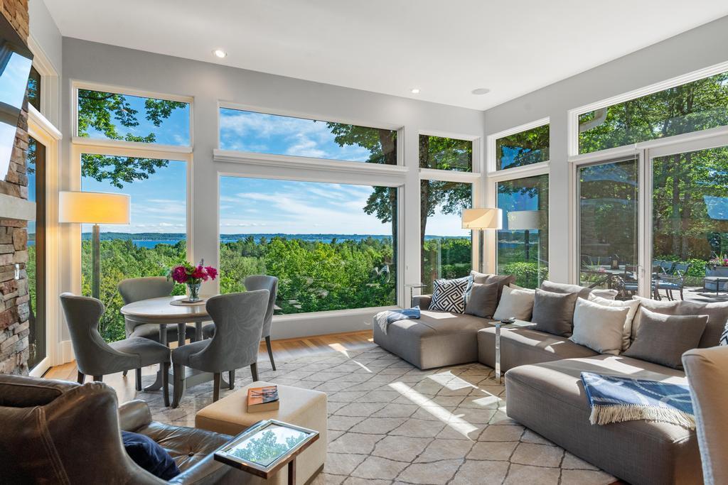 1313 Meadow Gate Lane