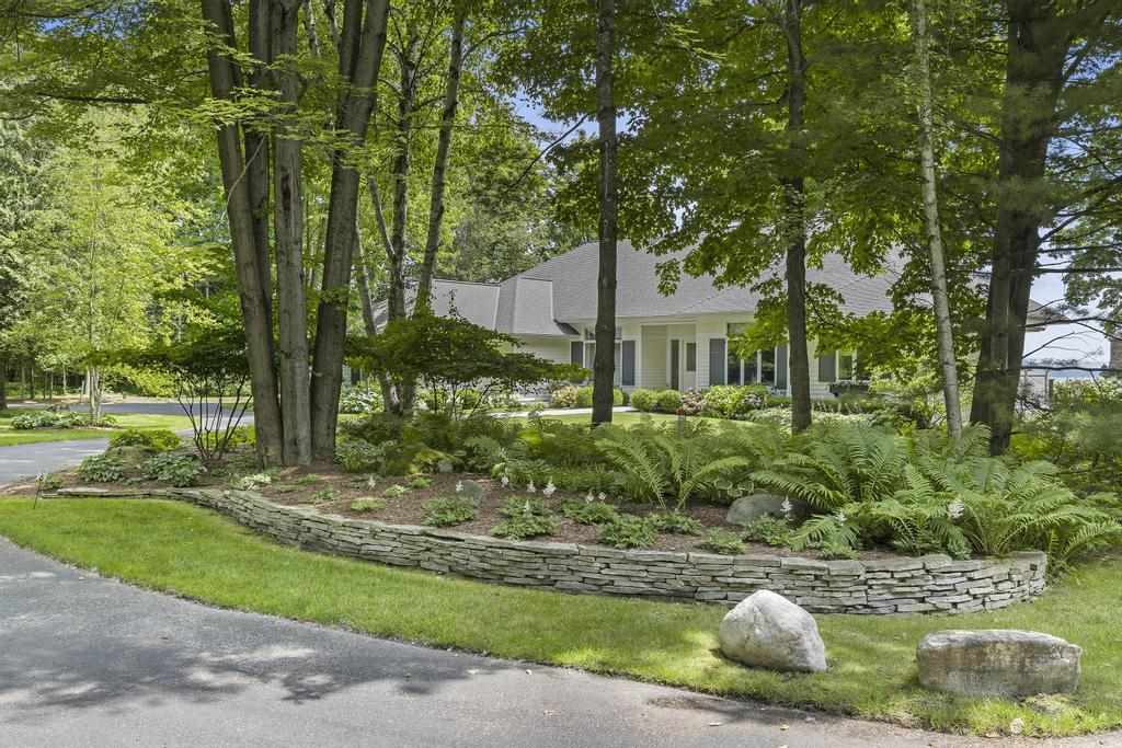 1313 Meadow Gate Lane