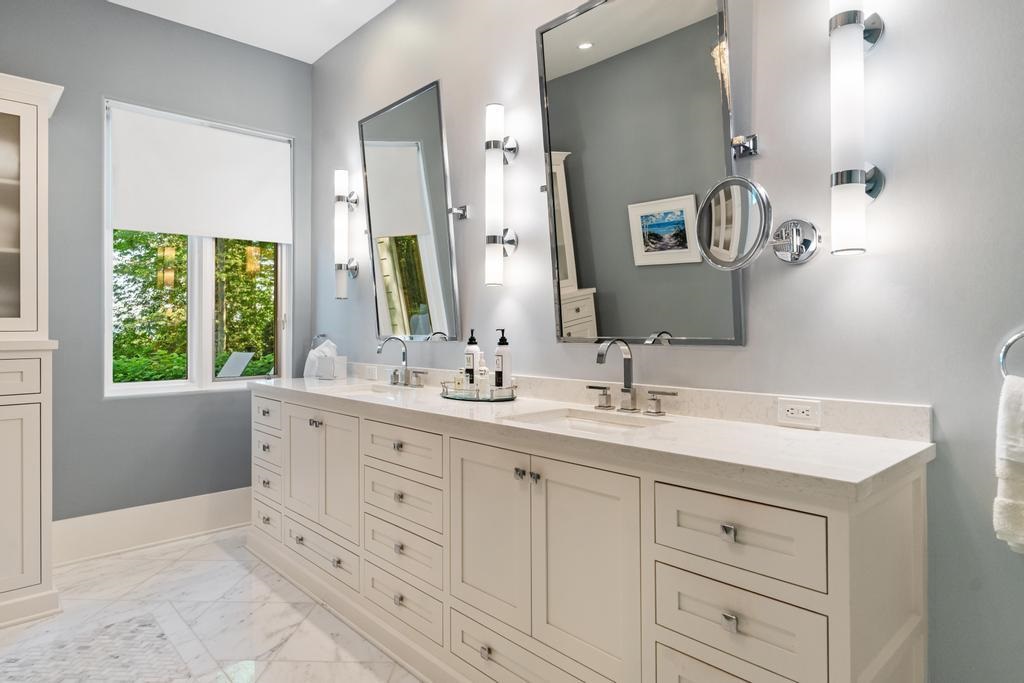 1313 Meadow Gate Lane