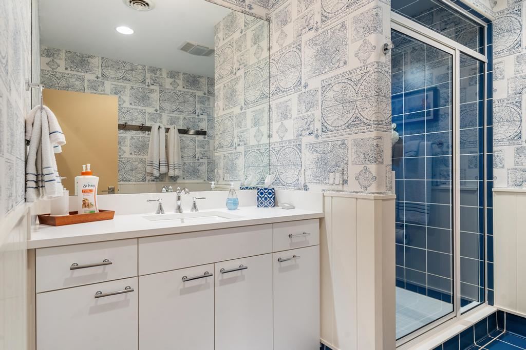 1313 Meadow Gate Lane