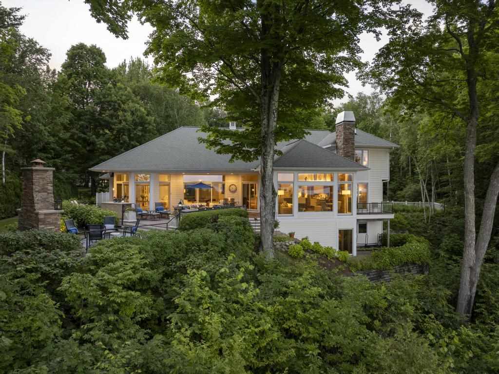 1313 Meadow Gate Lane