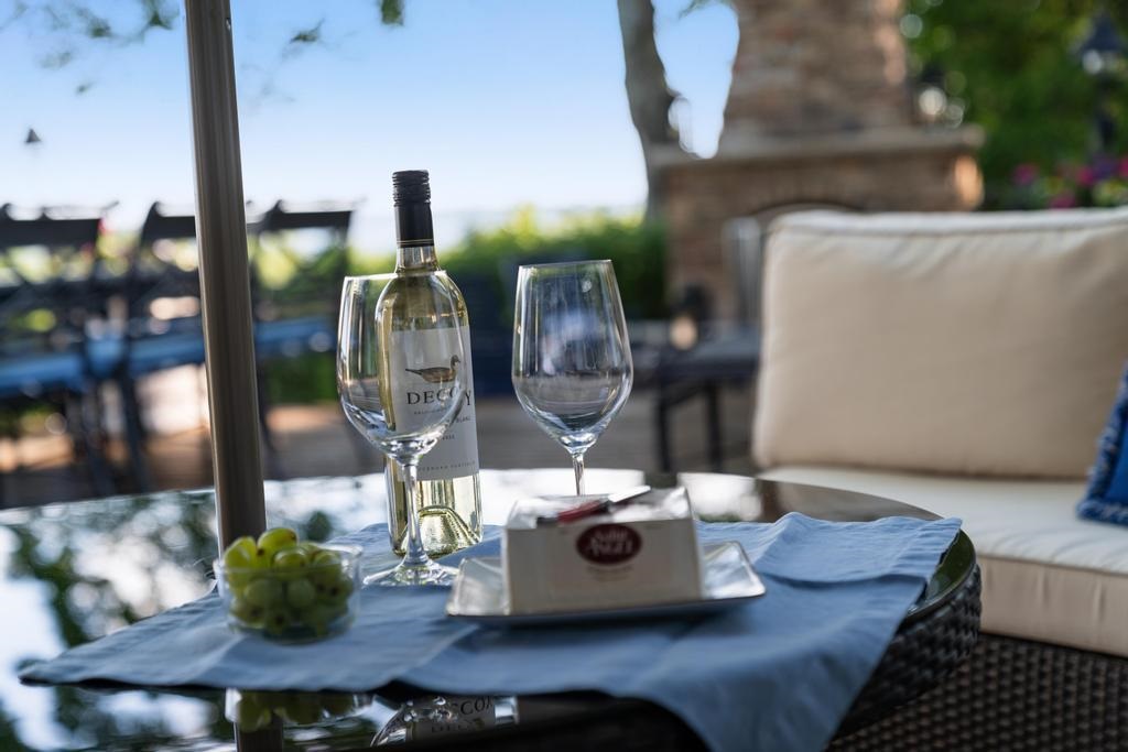 1313 Meadow Gate Lane