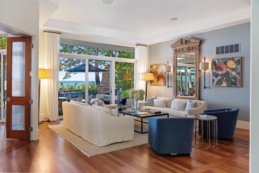 1313 Meadow Gate Lane