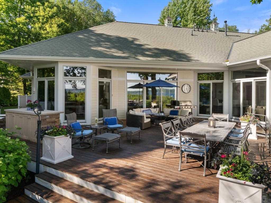 1313 Meadow Gate Lane