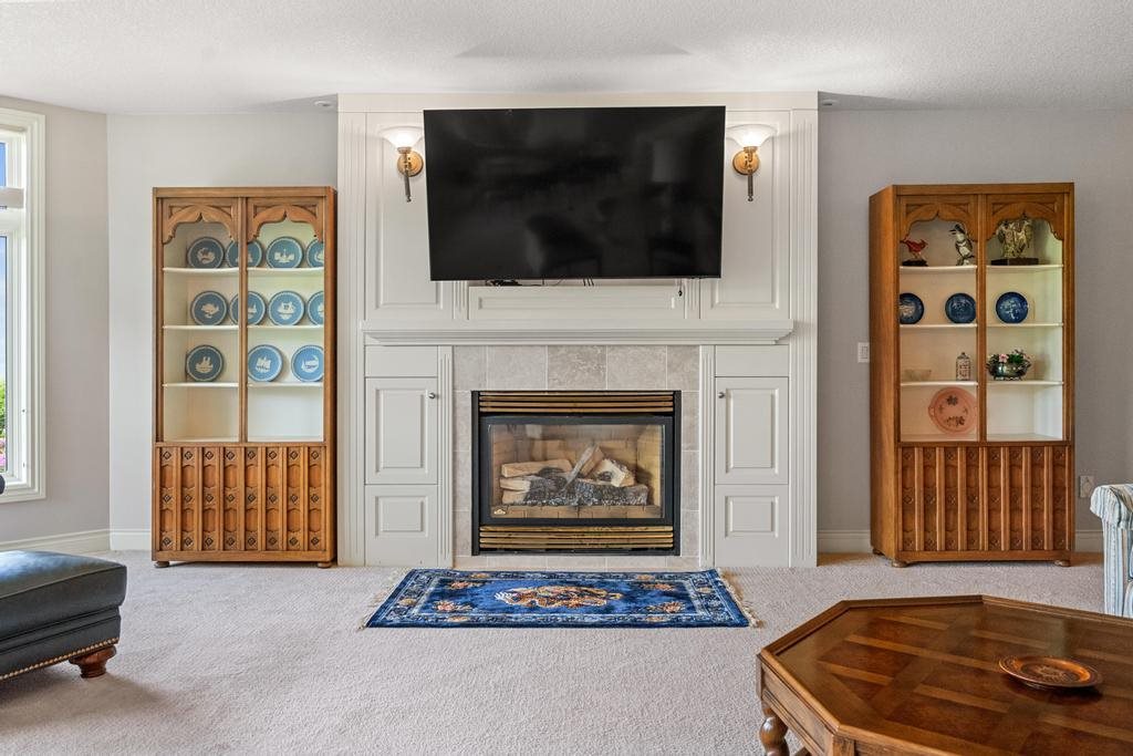 810 Maple Leaf Lane Unit: 10