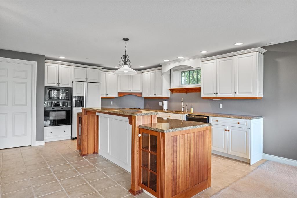 810 Maple Leaf Lane Unit: 10