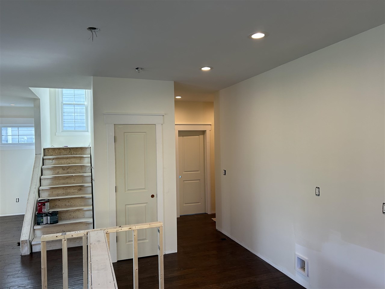 740 Sunset Way Unit: 25