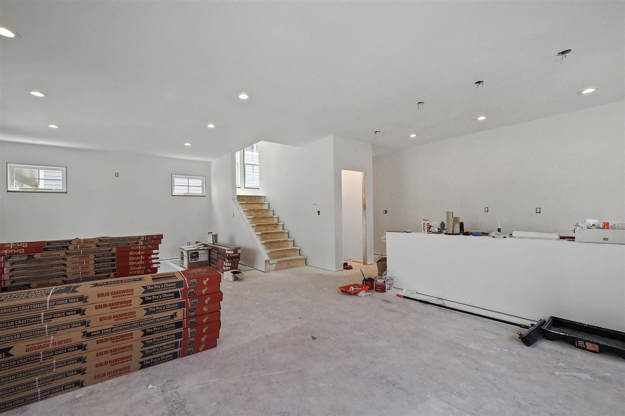 740 Sunset Way Unit: 25