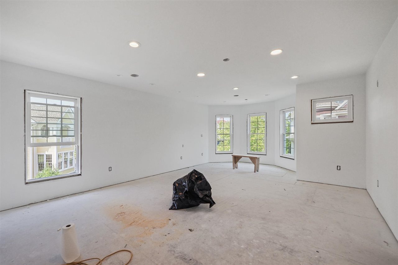 740 Sunset Way Unit: 25