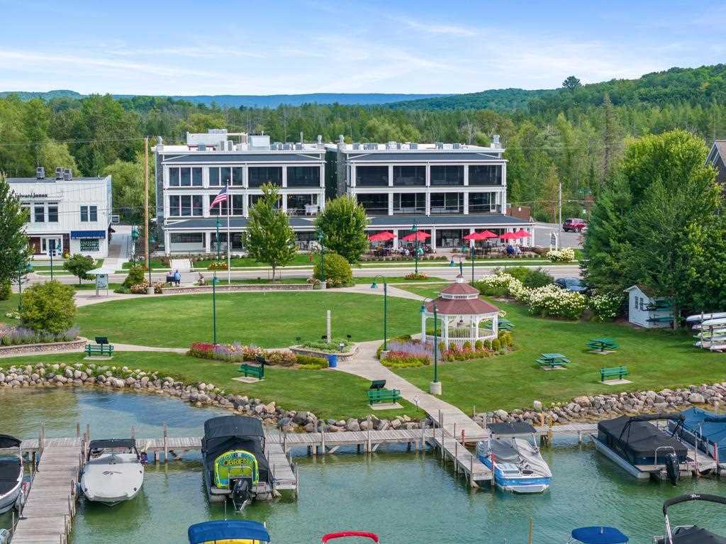 4041 Renwick Lane Unit: 3