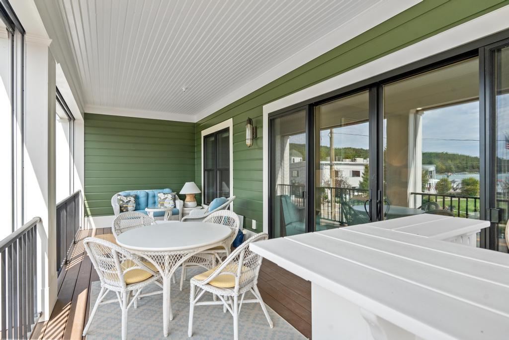 4041 Renwick Lane Unit: 3