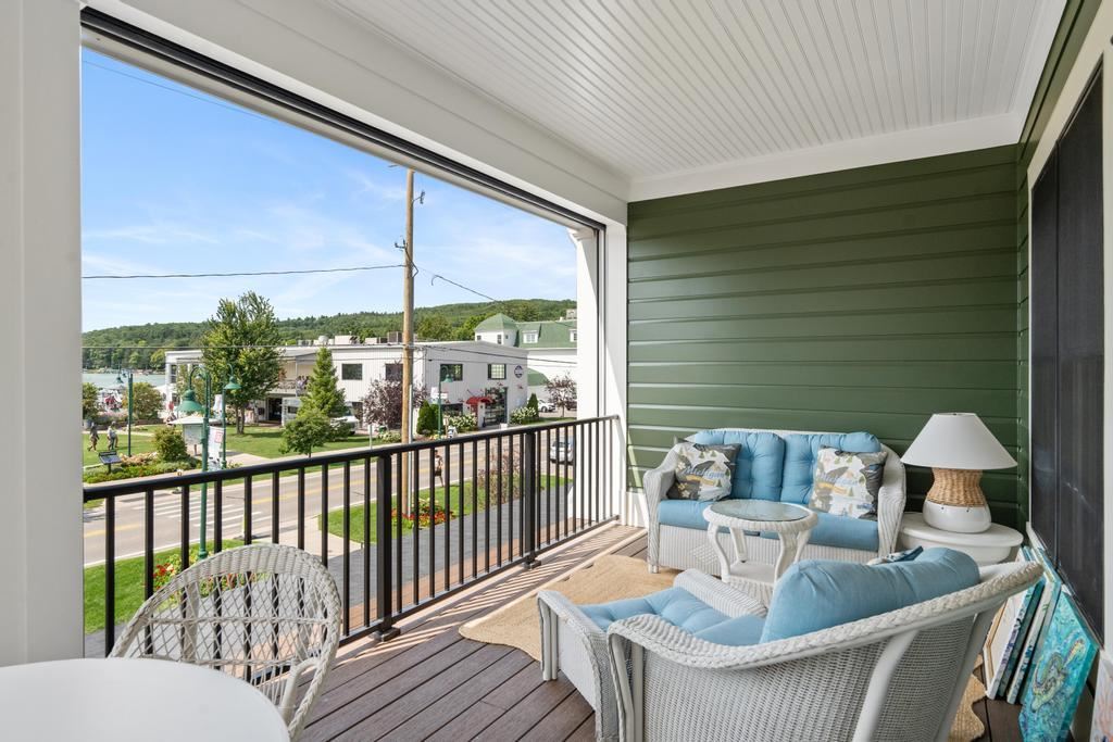 4041 Renwick Lane Unit: 3