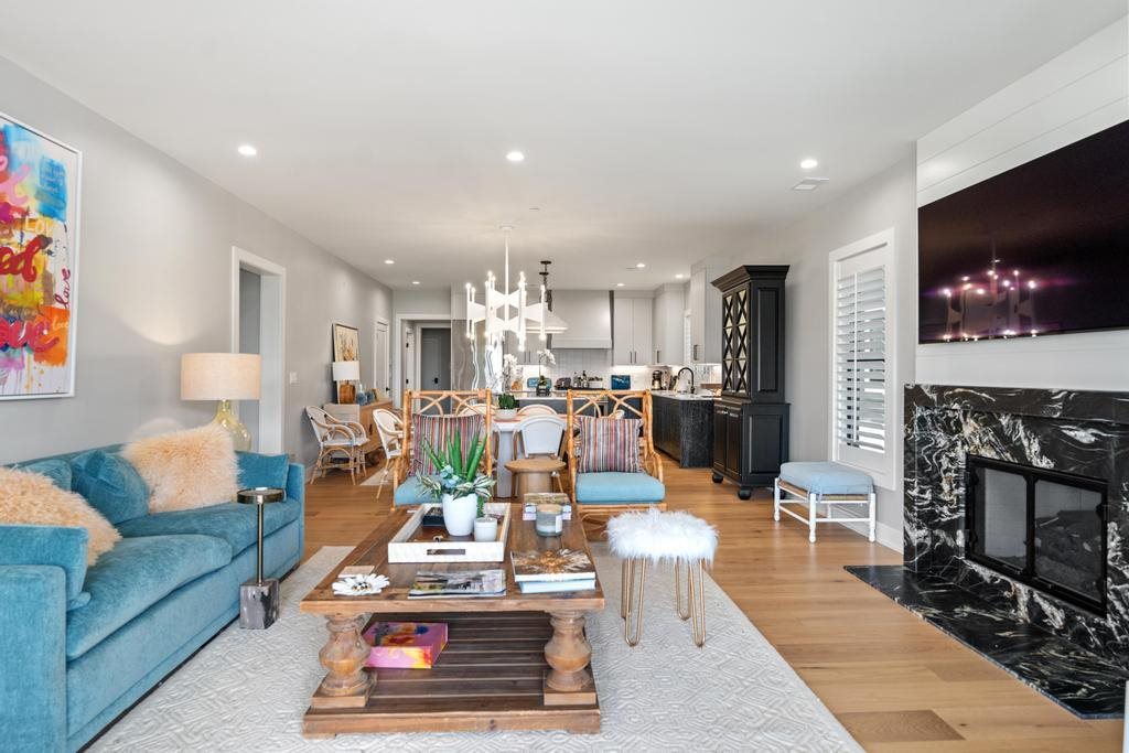 4041 Renwick Lane Unit: 3