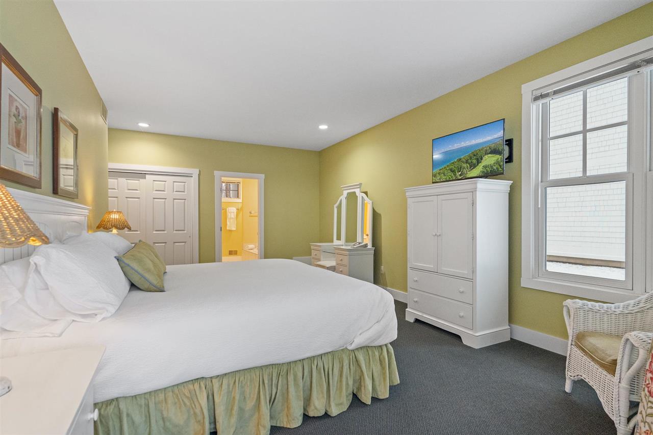 841 Crooked Tree Drive Unit: 708