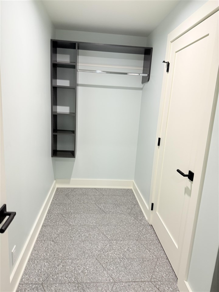 4041 Renwick Lane Unit: 5