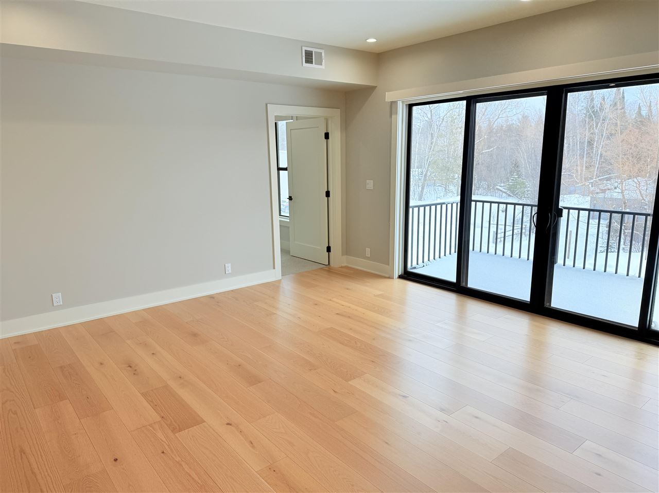 4041 Renwick Lane Unit: 5